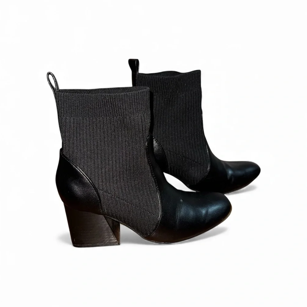 Cato Black Ribbed Sock Ankle Boots size 6 - Picture 2 of 7